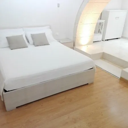 Apartment Casa Corso Umberto I, Historic Main Street *