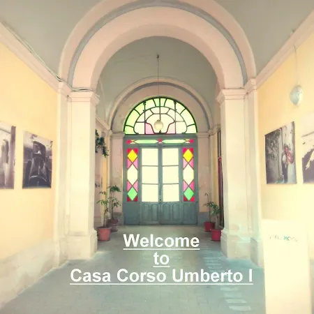 Casa Corso Umberto I, Historic Main Street