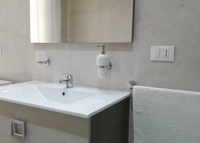 Casa Corso Umberto I, Historic Main Street *