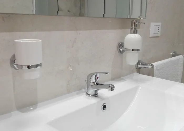 Casa Corso Umberto I, Historic Main Street Szirakúza